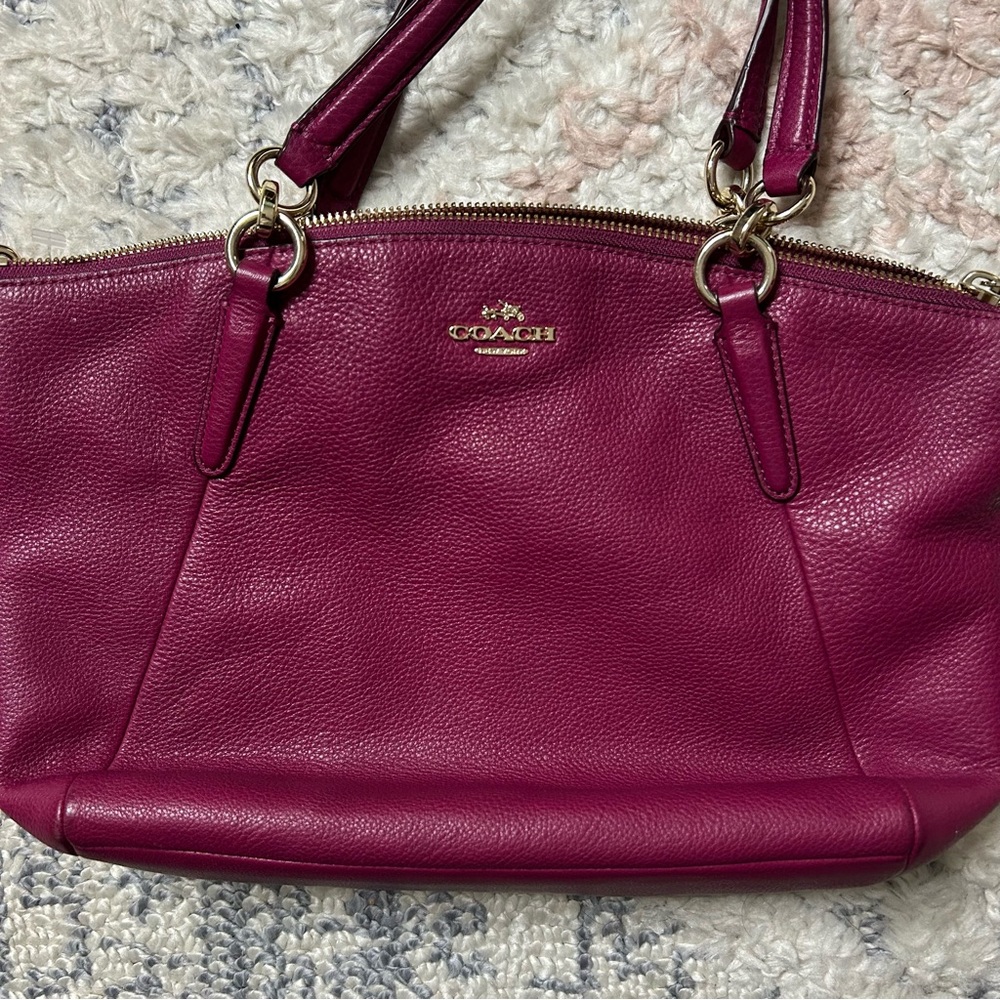 Coach F36675 Pebble Leather Small Kelsey Satchel - Picture 3 of 5
